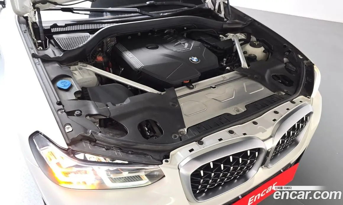 BMW X4 2024 2.0 автомат (гидро), фото 6