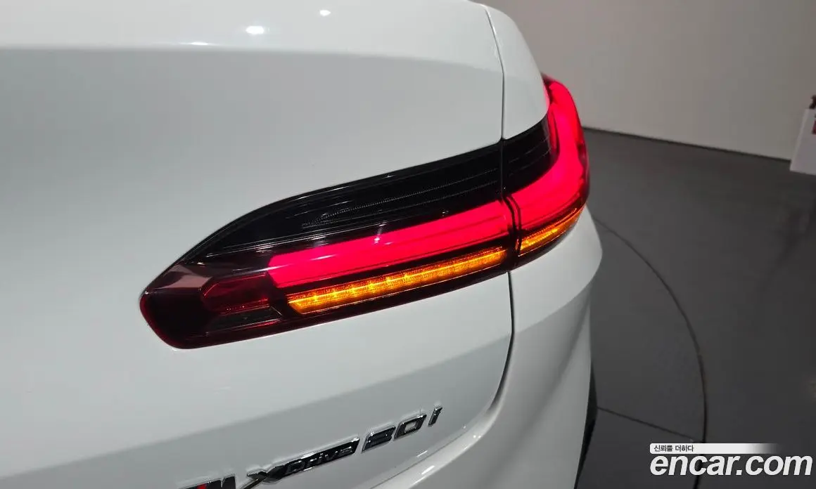 BMW X4 2024 2.0 автомат (гидро), фото 9
