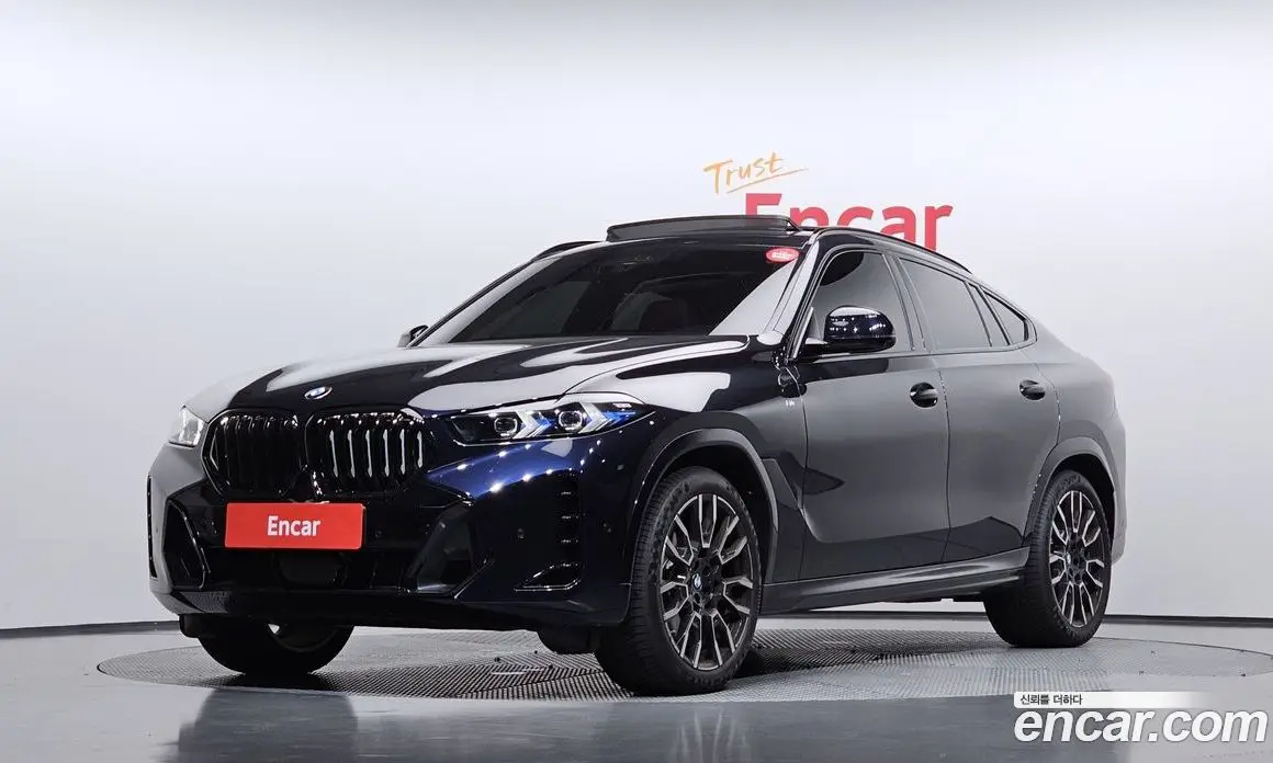 BMW X6 2025 3.0 автомат (гидро), фото 1 BMW X6 2025 3.0 автомат (гидро), фото 1