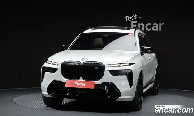 BMW X7 2023 4.4 автомат (гидро), миниатюра 3