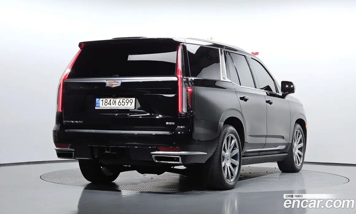 Cadillac Escalade 2021 6.2 автомат (гидро), фото 2 Cadillac Escalade 2021 6.2 автомат (гидро), фото 2
