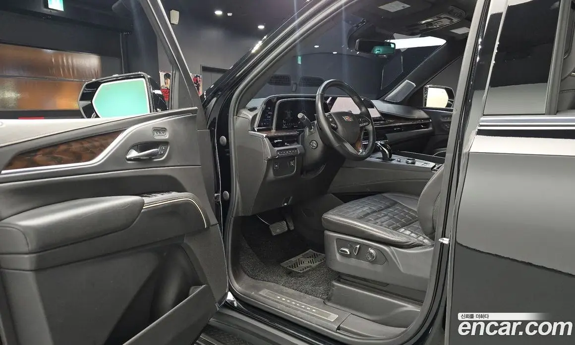 Cadillac Escalade 2021 6.2 автомат (гидро), фото 13 Cadillac Escalade 2021 6.2 автомат (гидро), фото 13