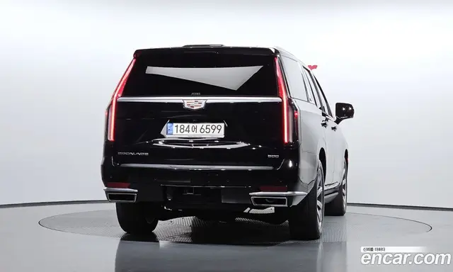 Cadillac Escalade 2021 6.2 автомат (гидро), миниатюра 4 Cadillac Escalade 2021 6.2 автомат (гидро), миниатюра 4