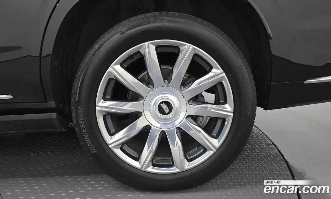 Cadillac Escalade 2021 6.2 автомат (гидро), фото 7 Cadillac Escalade 2021 6.2 автомат (гидро), фото 7