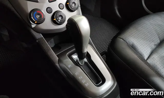 Chevrolet Aveo 2017 1.4 автомат (гидро), миниатюра 12