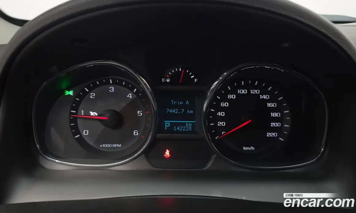 Chevrolet Captiva 2016 2.0 автомат (гидро), фото 8