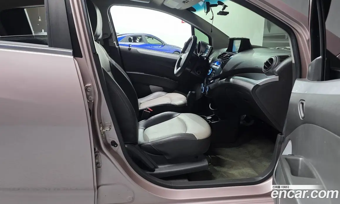 Chevrolet Spark 2011 1.0 автомат (гидро), фото 16 Chevrolet Spark 2011 1.0 автомат (гидро), фото 16