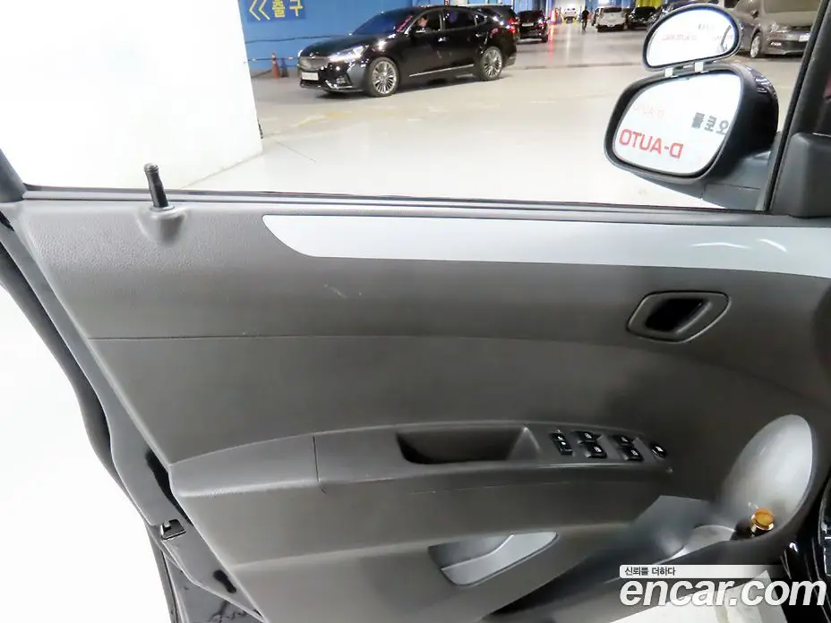 Chevrolet Spark 2014 1.0 автомат (гидро), фото 15