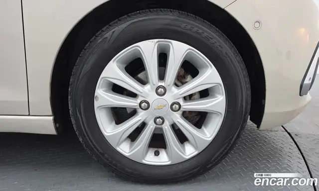 Chevrolet Spark 2015 1.0 автомат (гидро), миниатюра 7