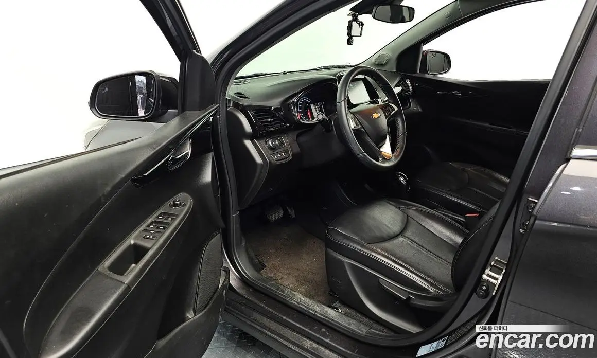 Chevrolet Spark 2015 1.0 автомат (гидро), фото 13