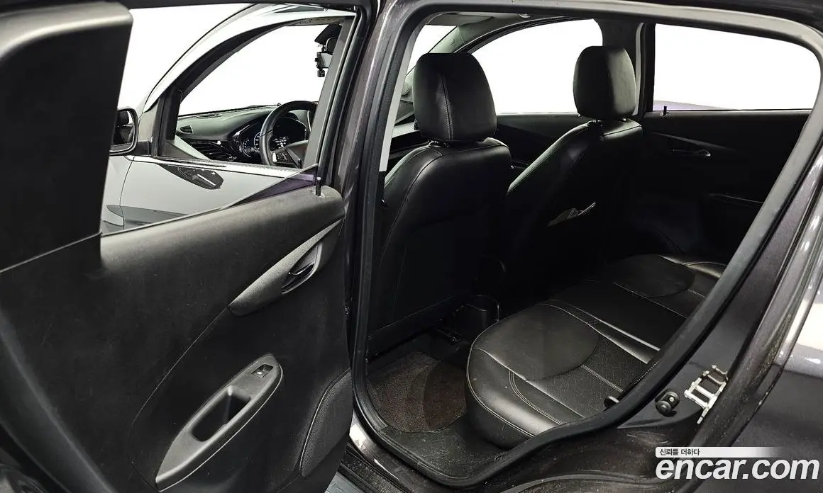 Chevrolet Spark 2015 1.0 автомат (гидро), фото 16
