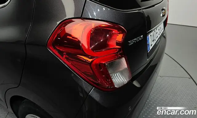 Chevrolet Spark 2015 1.0 автомат (гидро), миниатюра 9