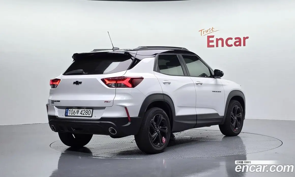 Chevrolet TrailBlazer 2021 1.3 автомат (гидро), фото 1 Chevrolet TrailBlazer 2021 1.3 автомат (гидро), фото 1