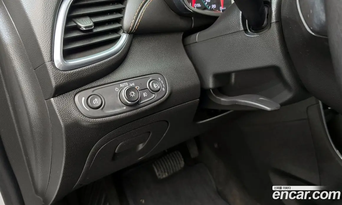 Chevrolet Trax 2019 1.4 автомат (гидро), фото 20