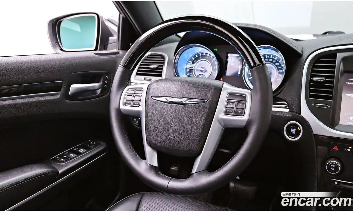 Chrysler 300C 2014 3.6 автомат (гидро), фото 15 Chrysler 300C 2014 3.6 автомат (гидро), фото 15
