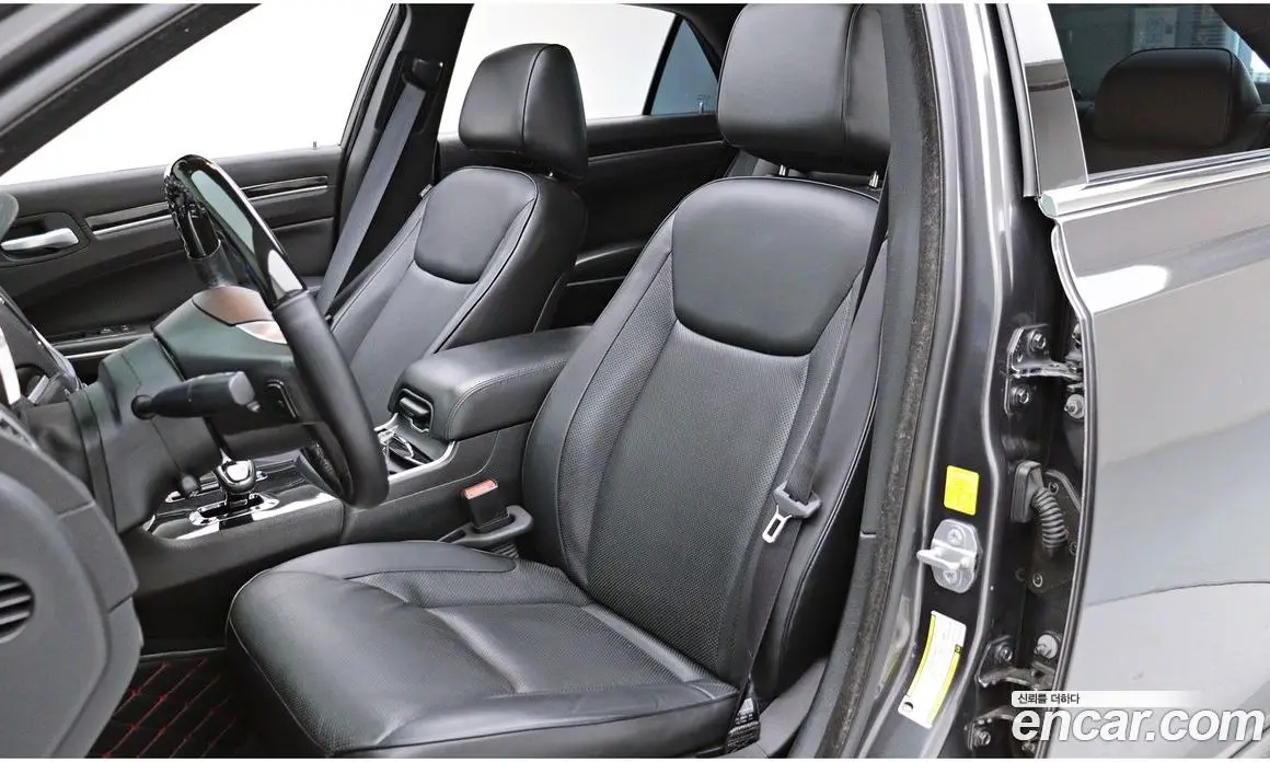 Chrysler 300C 2014 3.6 автомат (гидро), фото 7 Chrysler 300C 2014 3.6 автомат (гидро), фото 7