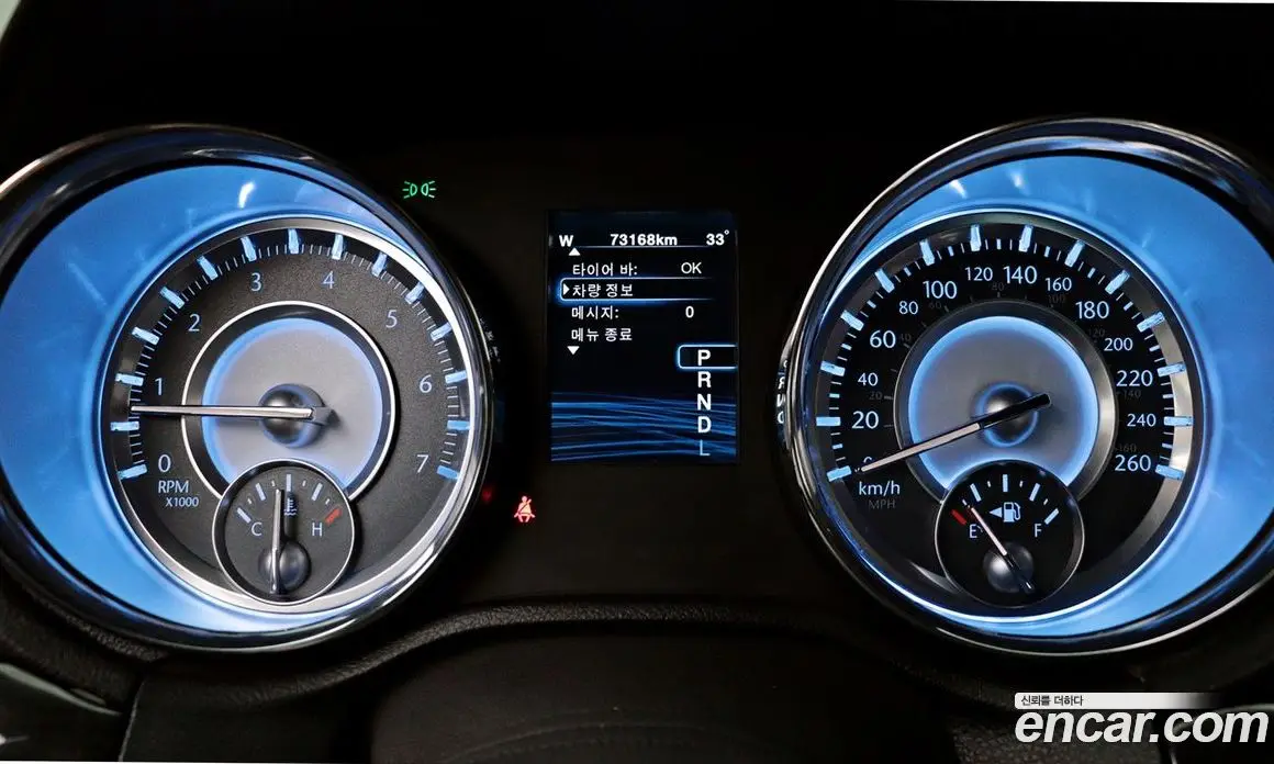 Chrysler 300C 2014 3.6 автомат (гидро), фото 9 Chrysler 300C 2014 3.6 автомат (гидро), фото 9