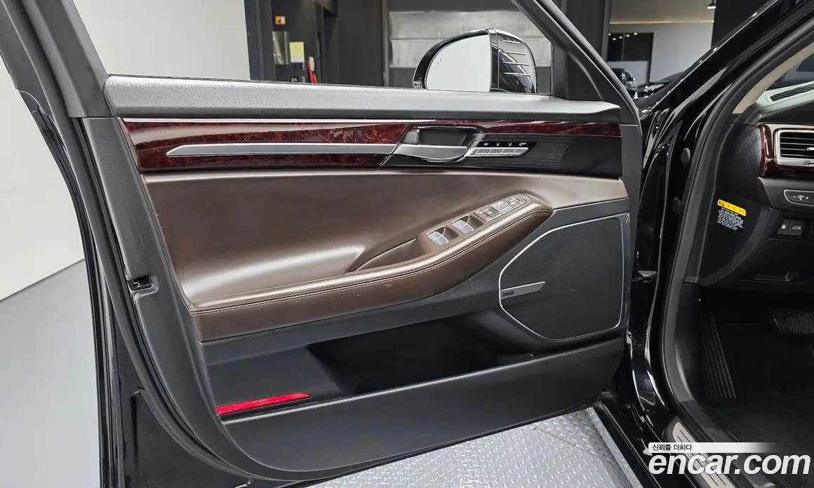 Genesis EQ900 2016 3.8 автомат (гидро), фото 14