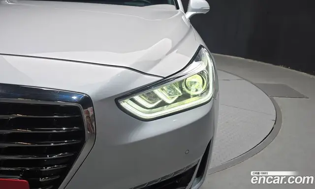 Genesis EQ900 2017 3.3 автомат (гидро), миниатюра 8