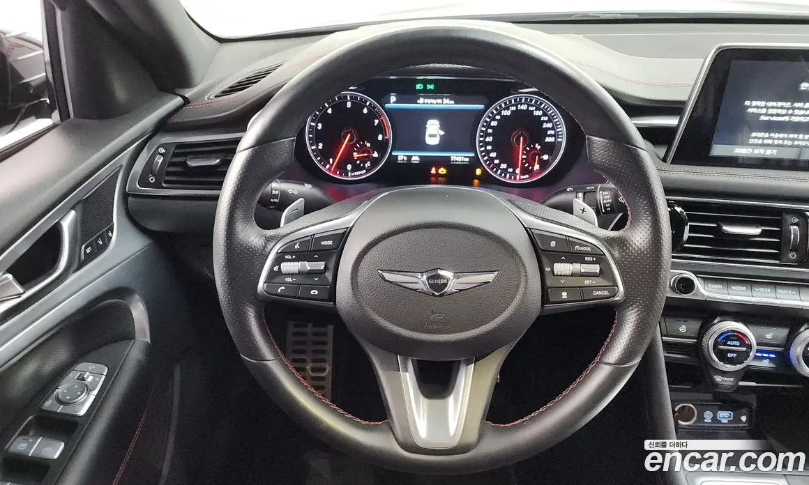 Genesis G70 2017 2.0 автомат (гидро), фото 19 Genesis G70 2017 2.0 автомат (гидро), фото 19