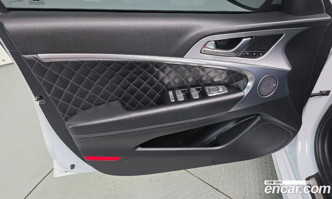 Genesis G70 2018 2.0 автомат (гидро), фото 14