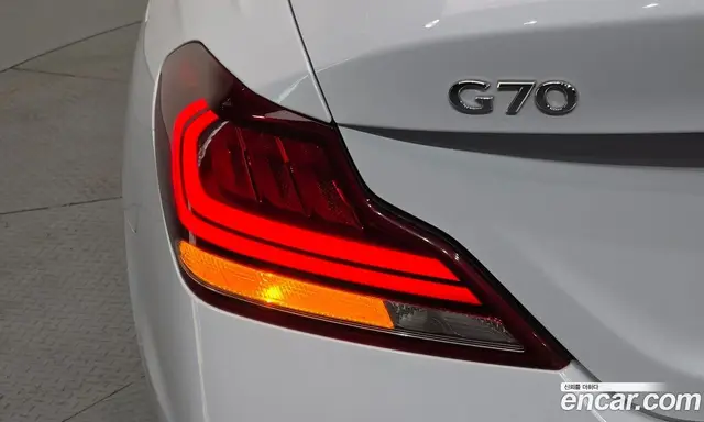 Genesis G70 2018 2.0 автомат (гидро), миниатюра 9