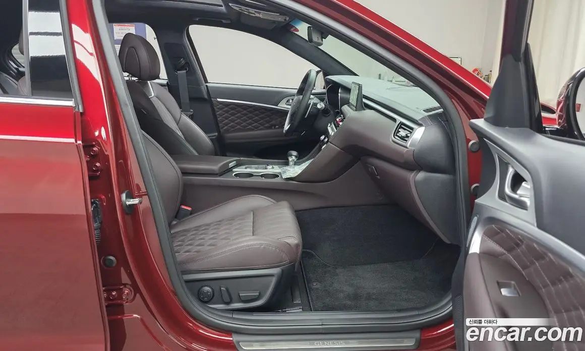 Genesis G70 2024 2.5 автомат (гидро), фото 16 Genesis G70 2024 2.5 автомат (гидро), фото 16