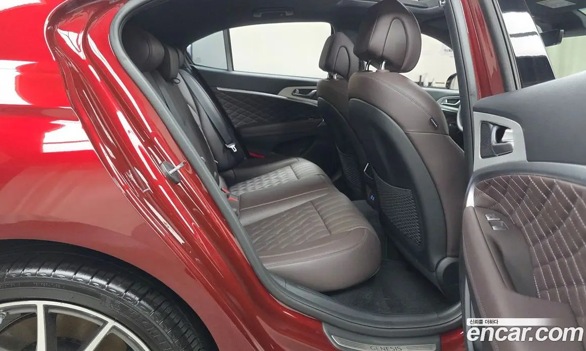 Genesis G70 2024 2.5 автомат (гидро), фото 17 Genesis G70 2024 2.5 автомат (гидро), фото 17