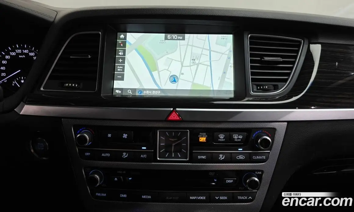 Genesis G80 2016 3.3 автомат (гидро), фото 18 Genesis G80 2016 3.3 автомат (гидро), фото 18