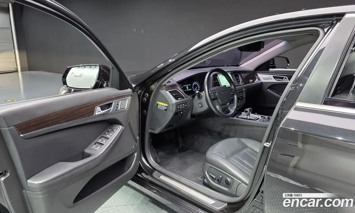 Genesis G80 2018 3.3 автомат (гидро), фото 13 Genesis G80 2018 3.3 автомат (гидро), фото 13