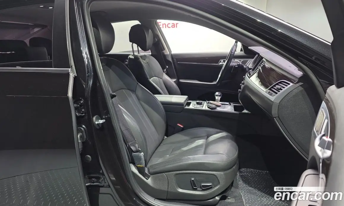 Genesis G80 2018 3.3 автомат (гидро), фото 16 Genesis G80 2018 3.3 автомат (гидро), фото 16