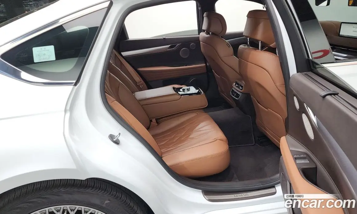 Genesis G80 2023 2.5 автомат (гидро), фото 17