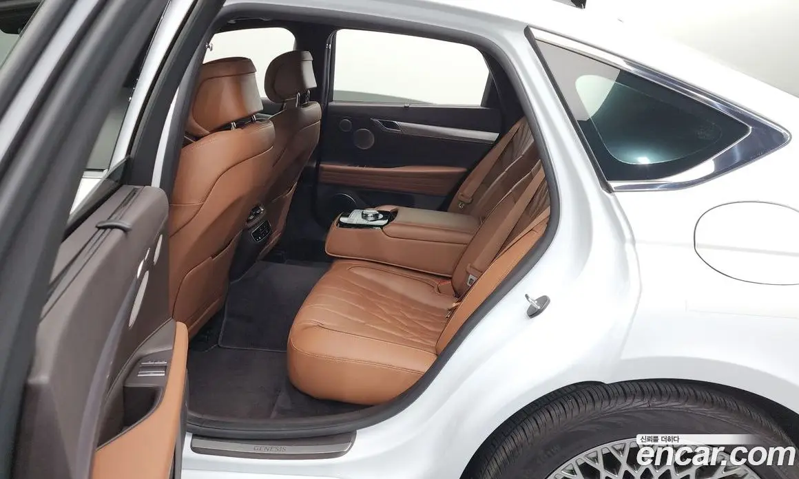 Genesis G80 2023 2.5 автомат (гидро), фото 18