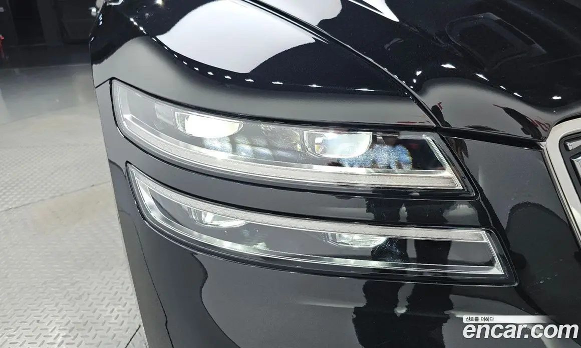 Genesis G80 2023 0.2 автомат (гидро), фото 7