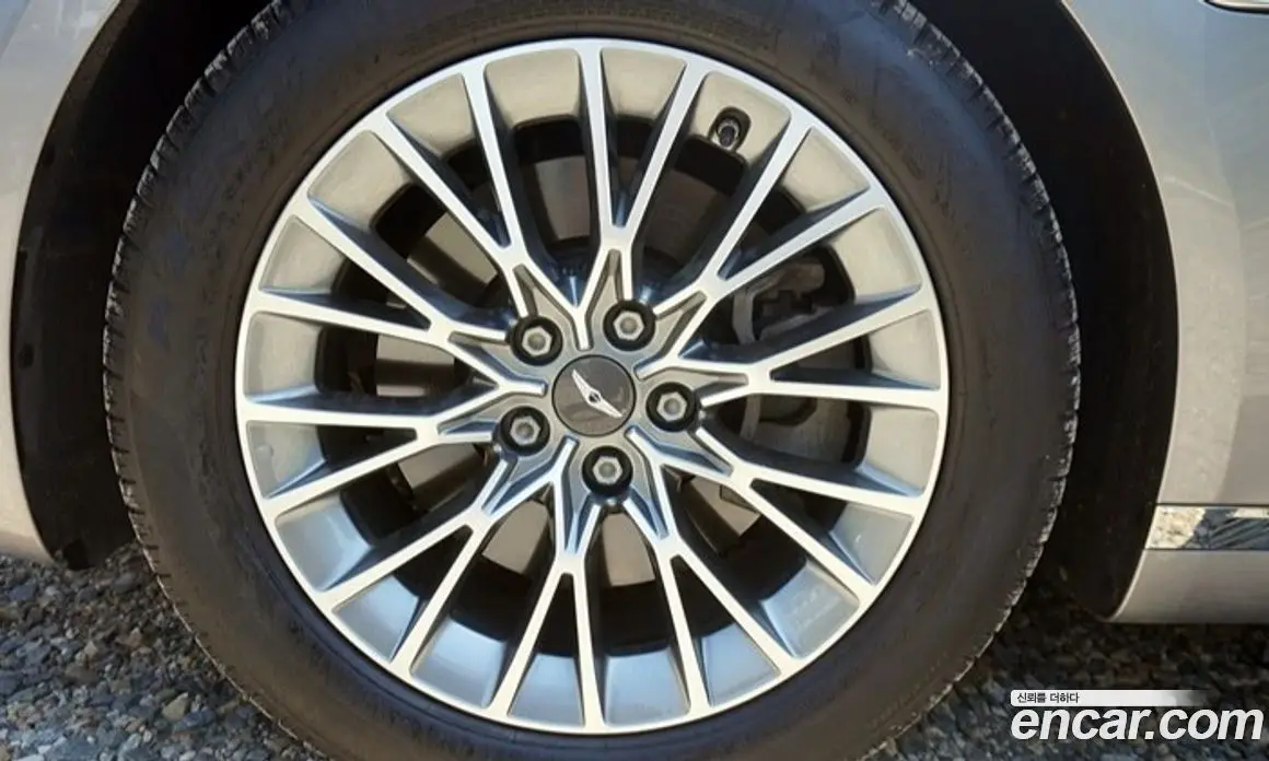Genesis G80 2023 2.5 автомат (гидро), фото 7 Genesis G80 2023 2.5 автомат (гидро), фото 7