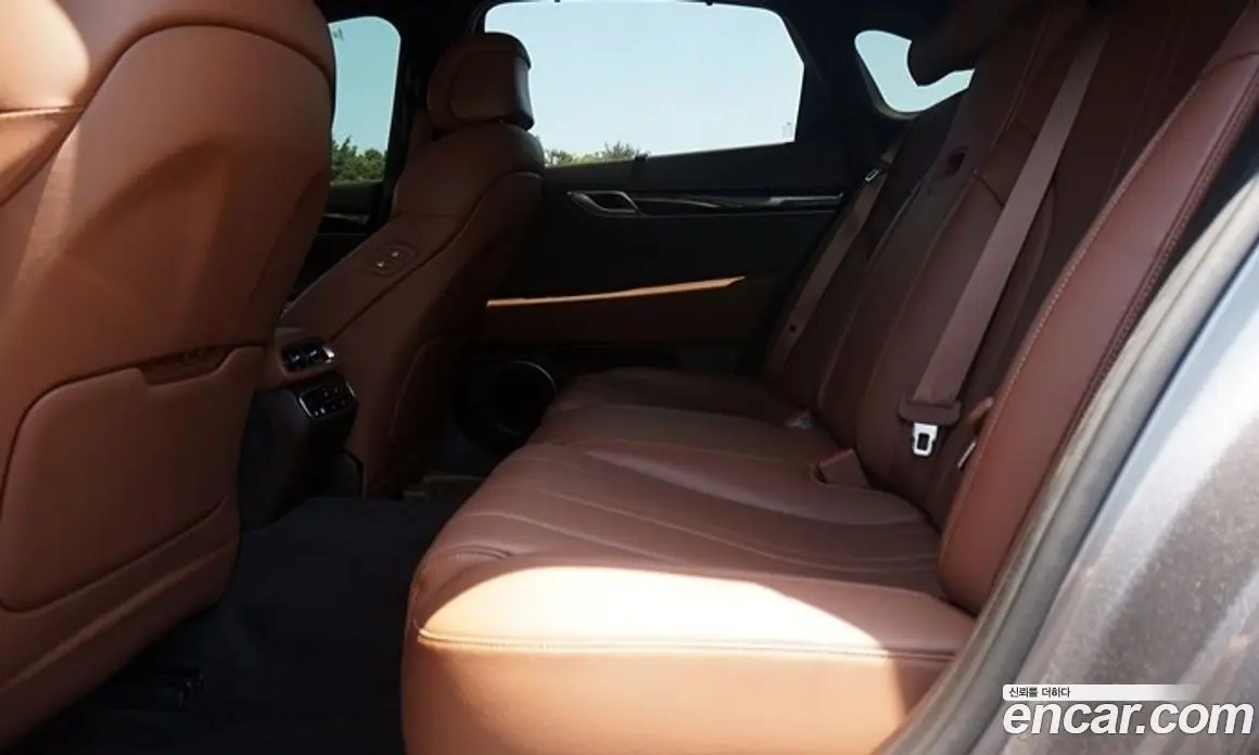 Genesis G80 2023 2.5 автомат (гидро), фото 10 Genesis G80 2023 2.5 автомат (гидро), фото 10