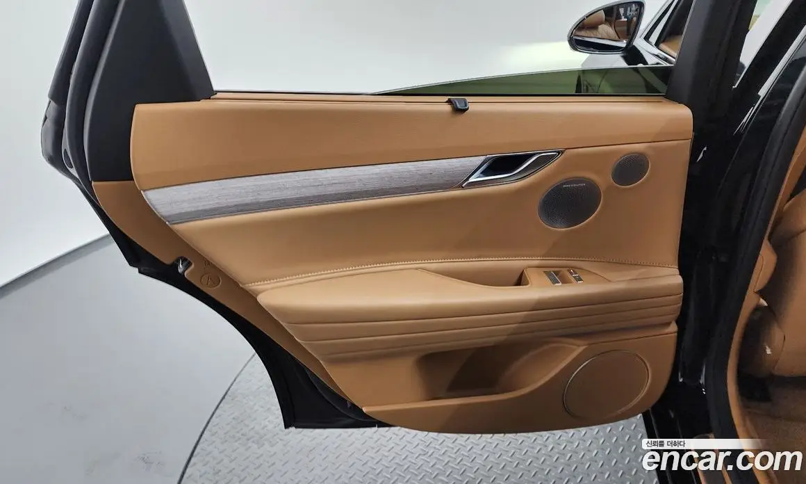 Genesis G80 2024 2.5 автомат (гидро), фото 15 Genesis G80 2024 2.5 автомат (гидро), фото 15