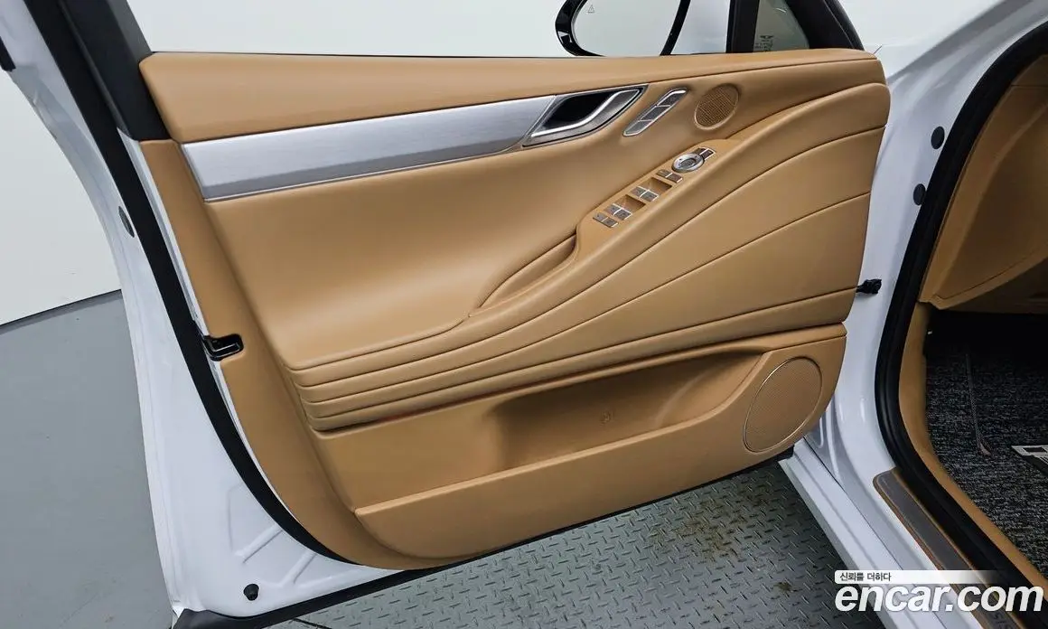 Genesis G80 2025 2.5 автомат (гидро), фото 14