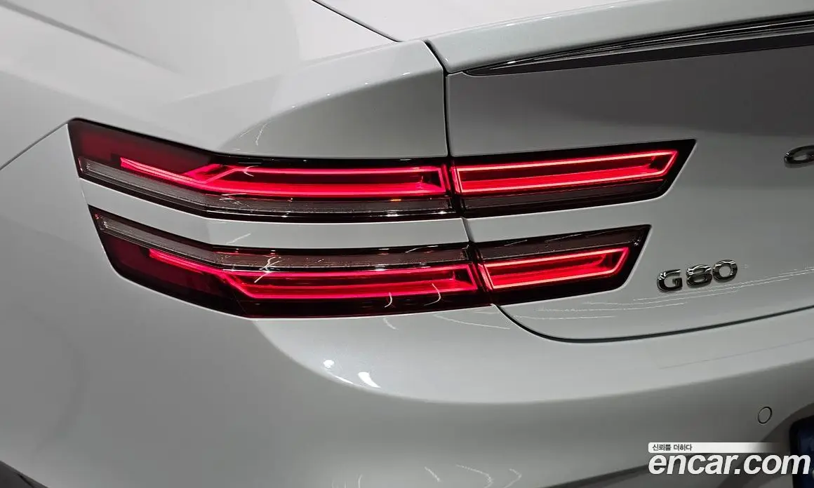 Genesis G80 2025 2.5 автомат (гидро), фото 9