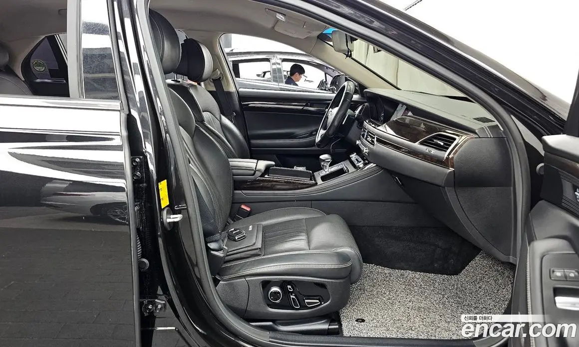 Genesis G90 2019 3.8 автомат (гидро), фото 17 Genesis G90 2019 3.8 автомат (гидро), фото 17