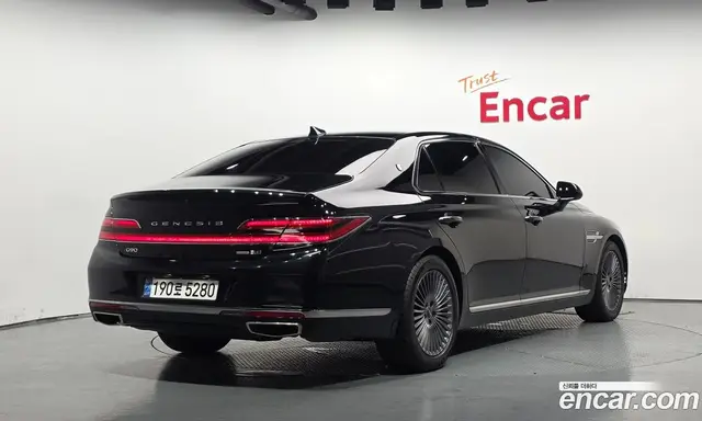 Genesis G90, 2020, 127 400 км