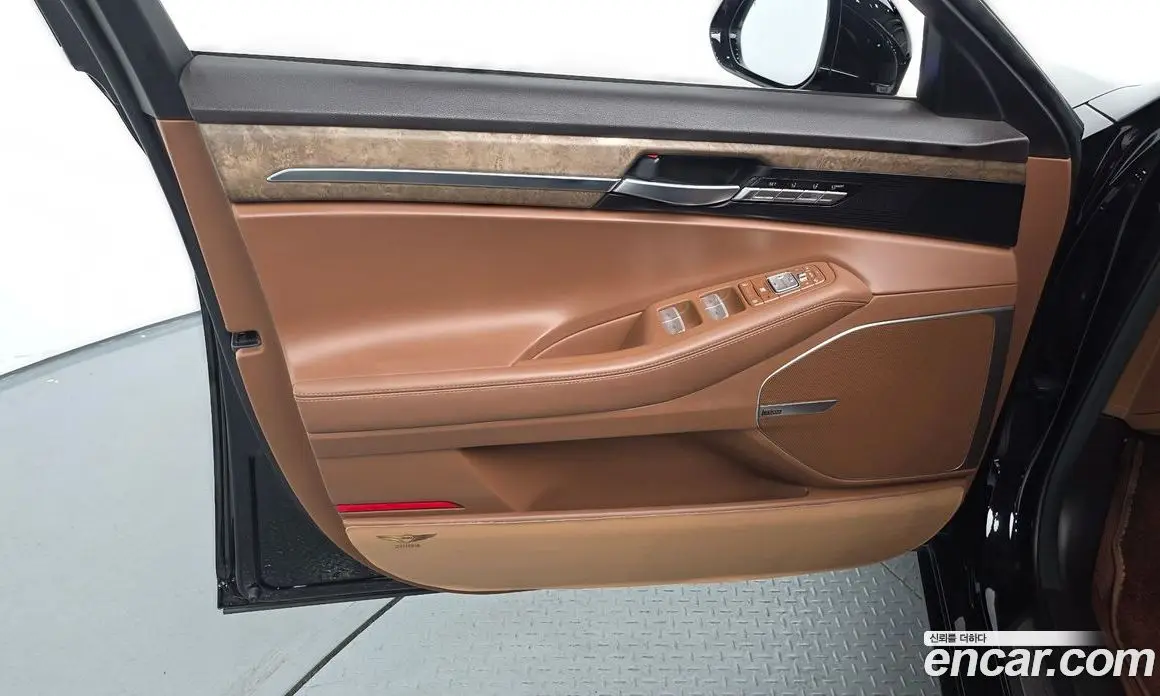 Genesis G90 2020 3.8 автомат (гидро), фото 13 Genesis G90 2020 3.8 автомат (гидро), фото 13