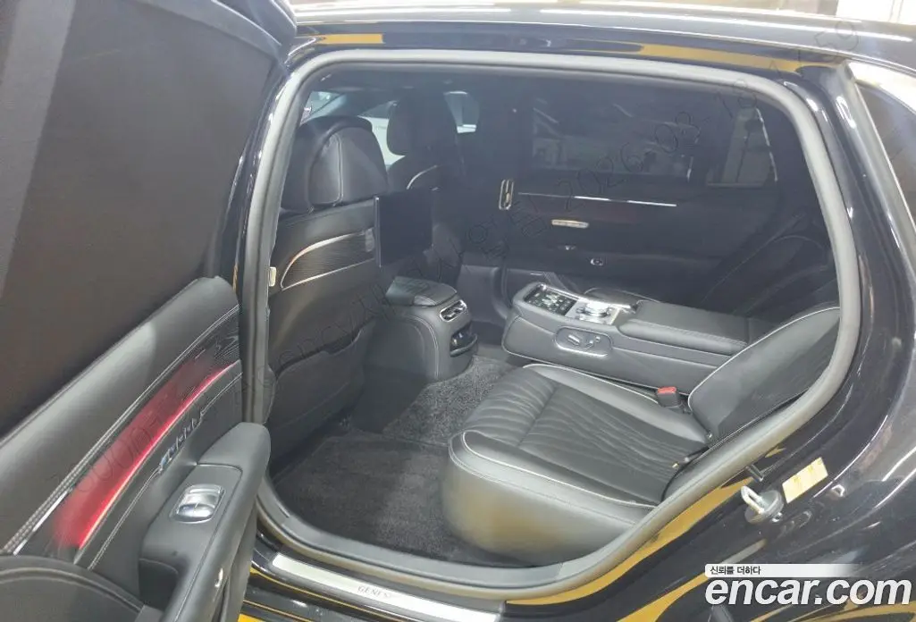 Genesis G90 2023 3.5 автомат (гидро), фото 7 Genesis G90 2023 3.5 автомат (гидро), фото 7