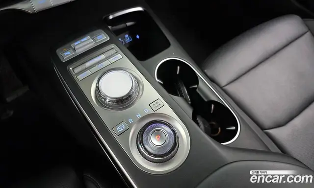 Genesis GV70 2022 2.5 автомат (гидро), миниатюра 12