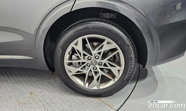 Genesis GV70 2023 2.5 автомат (гидро), миниатюра 7