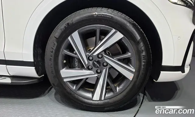 Genesis GV70 2024 2.5 автомат (гидро), миниатюра 5