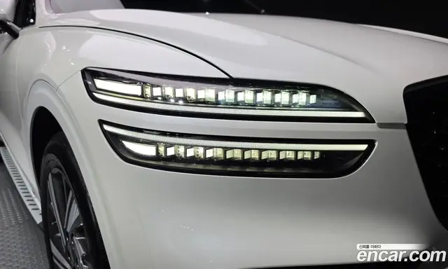 Genesis GV70 2024 2.5 автомат (гидро), миниатюра 8