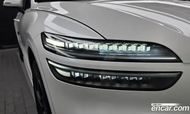 Genesis GV70 2024 3.5 автомат (гидро), миниатюра 8