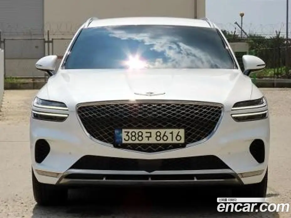 Genesis GV70 2024 2.5 автомат (гидро), фото 2 Genesis GV70 2024 2.5 автомат (гидро), фото 2