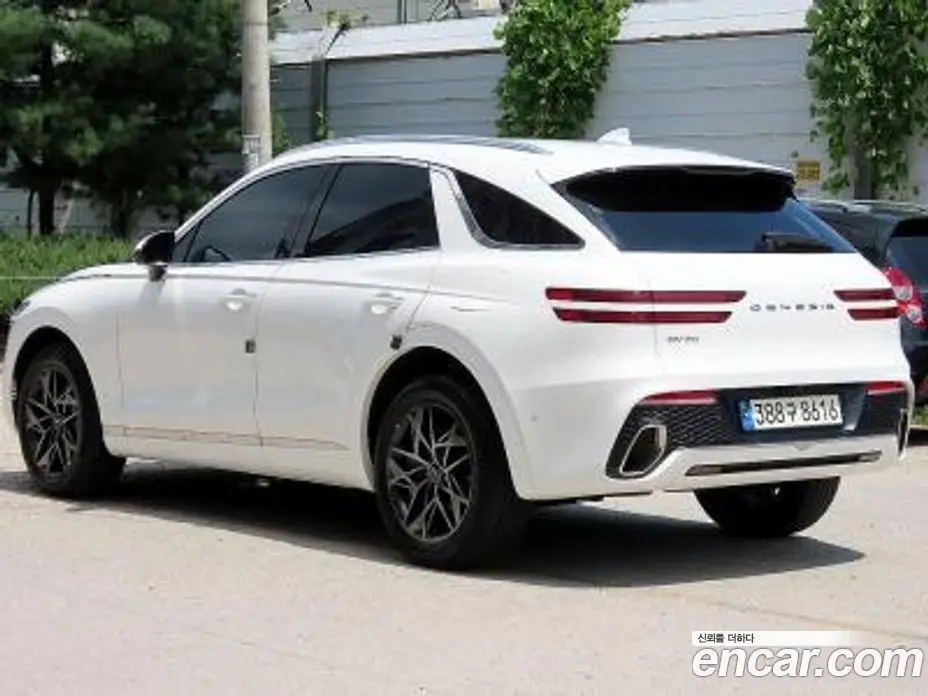 Genesis GV70 2024 2.5 автомат (гидро), фото 3 Genesis GV70 2024 2.5 автомат (гидро), фото 3